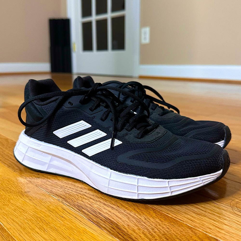 Adidas Black and White Lightmotion Sneakers Size 8